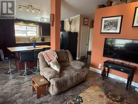 82B Axmith Avenue Elliot Lake ON P5A 1B8