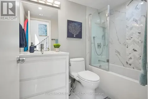 18 Laidlaw Street Toronto (south Parkdale) ON M6K 1X2