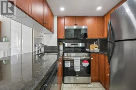 18 Laidlaw Street Toronto (south Parkdale) ON M6K 1X2