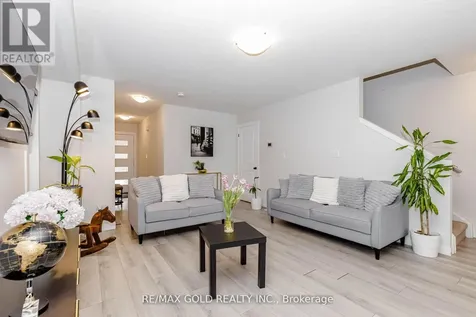 18 Wilkinson Avenue Cambridge ON N1S 0C5