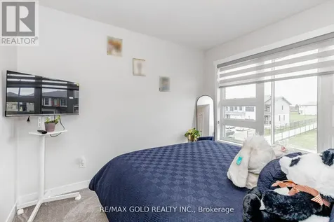 18 Wilkinson Avenue Cambridge ON N1S 0C5