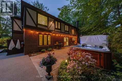 370 Green Acres Drive Waterloo ON N2K 1Z1