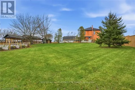 1664 Nebo Road Hamilton ON L0R 1W0