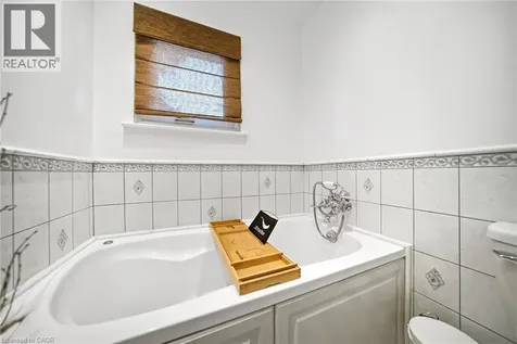 2306 Devon Road Oakville ON L6J 5R4