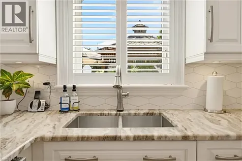 64 Highgate Road Kitchener ON N2N 3M8