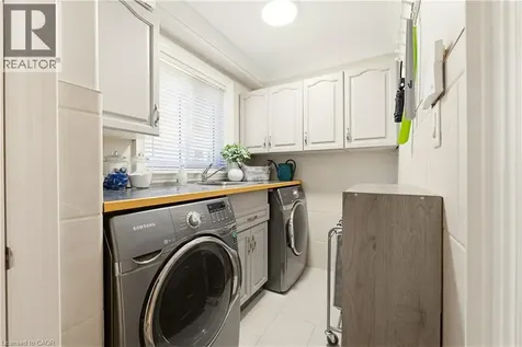 64 Highgate Road Kitchener ON N2N 3M8