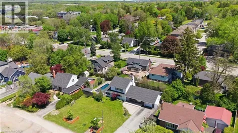 937 Park Avenue West Burlington ON L7T 1N8