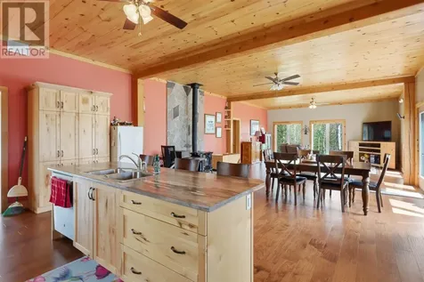 837 Stanrock Road Elliot Lake ON P5A 2S9