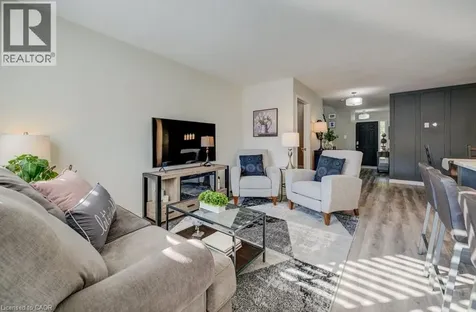 35 Hawkins Drive Cambridge ON N1T 1Z7