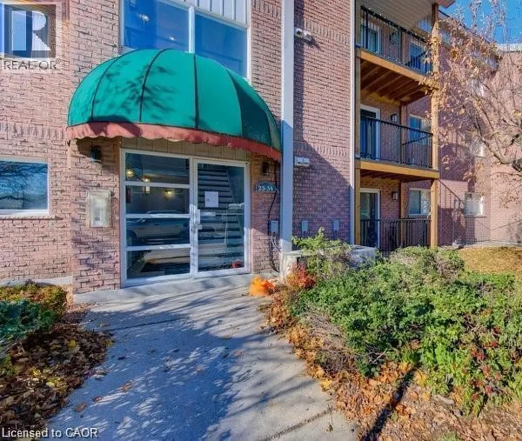 3085 Kingsway Drive Kitchener ON N2C 2P1