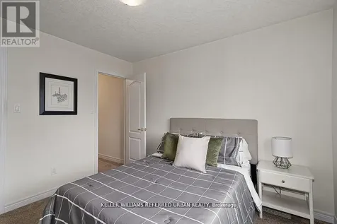 14 Foley Crescent Collingwood ON L9Y 3B7