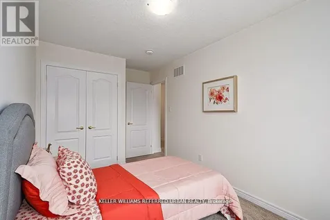14 Foley Crescent Collingwood ON L9Y 3B7