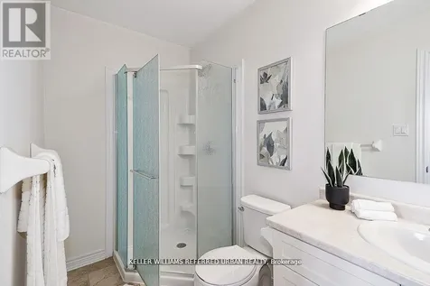 14 Foley Crescent Collingwood ON L9Y 3B7