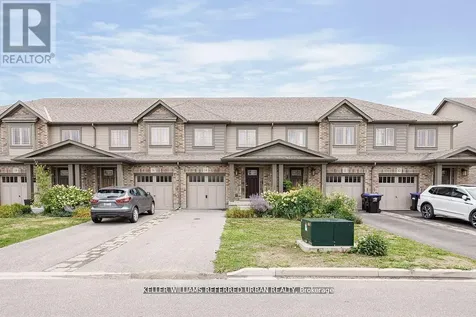 14 Foley Crescent Collingwood ON L9Y 3B7