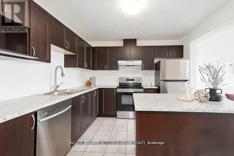 14 Foley Crescent Collingwood ON L9Y 3B7