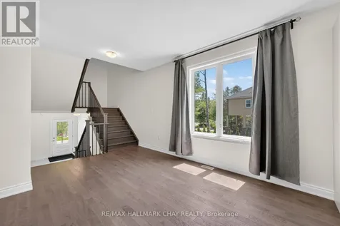 20 62 Street South Wasaga Beach ON L9Z 1V4