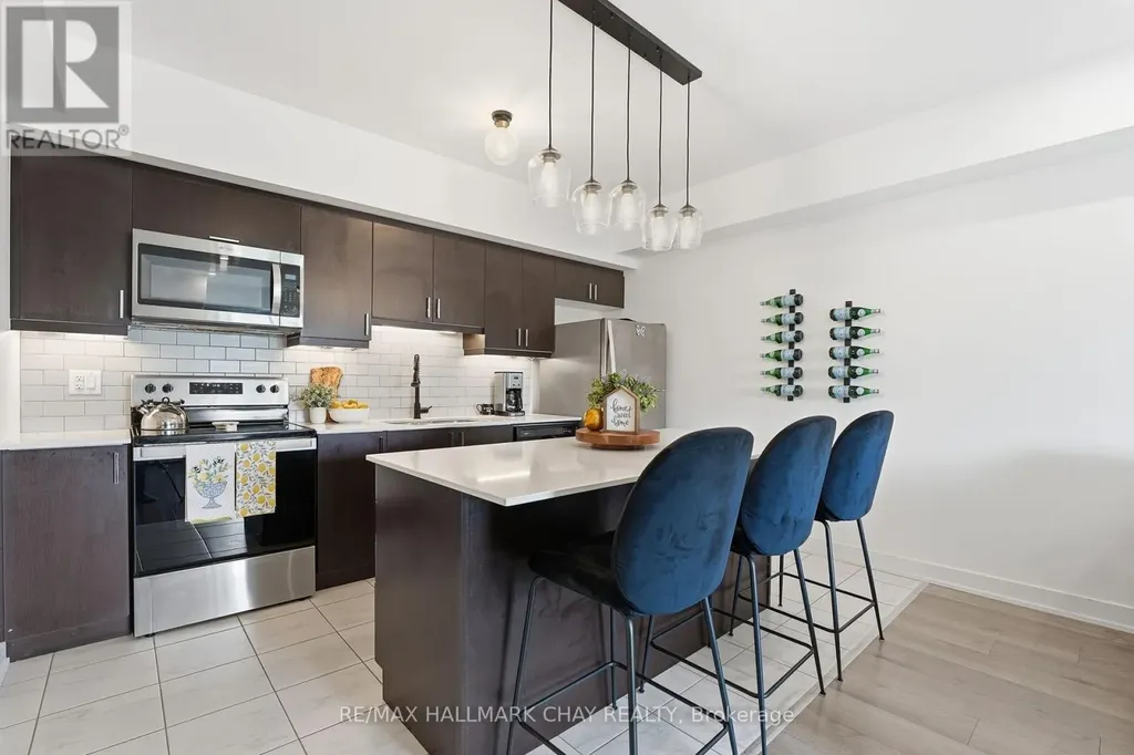 5 Chef Lane Barrie ON L9J 0J8