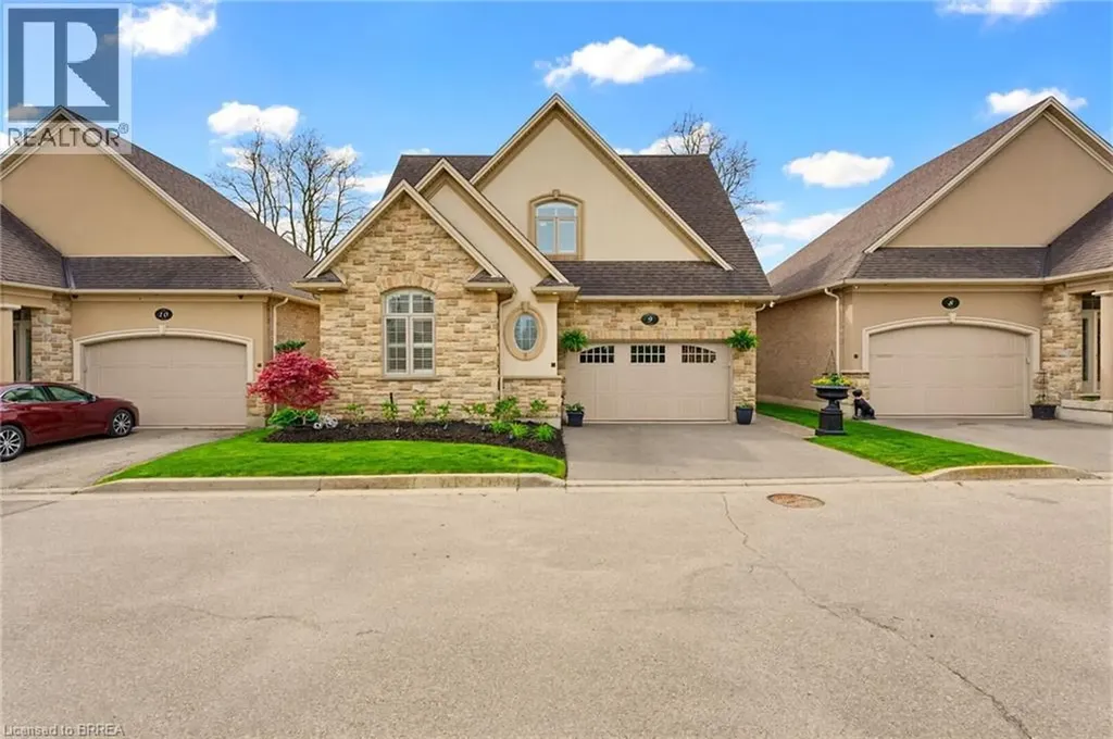 68 Fairview Drive Brantford ON N3R 2W9