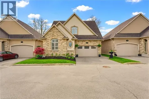 68 Fairview Drive Brantford ON N3R 2W9