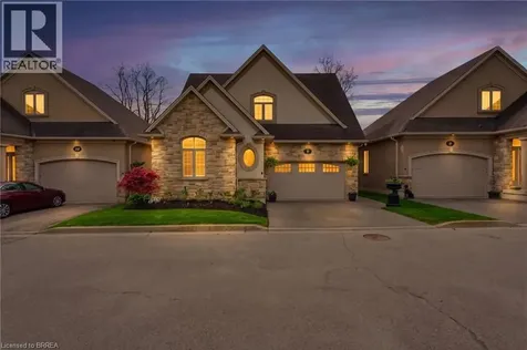 68 Fairview Drive Brantford ON N3R 2W9
