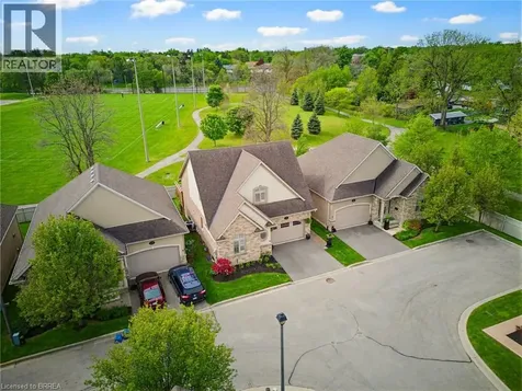 68 Fairview Drive Brantford ON N3R 2W9