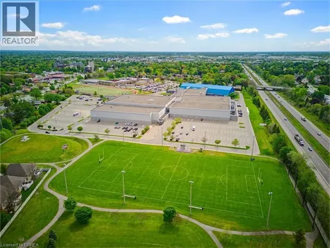 68 Fairview Drive Brantford ON N3R 2W9