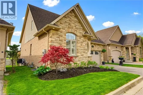 68 Fairview Drive Brantford ON N3R 2W9