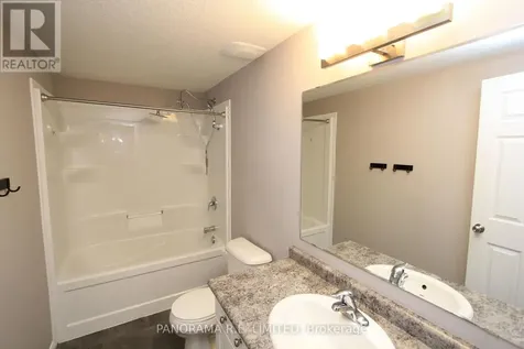 243 Rachel Crescent Kitchener ON N2R 0E2
