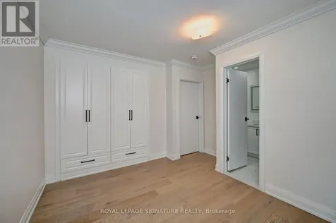 240 Stonybrook Drive Kitchener ON N2M 4M1