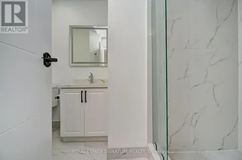 240 Stonybrook Drive Kitchener ON N2M 4M1