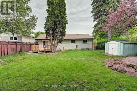 240 Stonybrook Drive Kitchener ON N2M 4M1