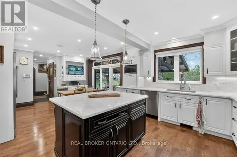 353 Sulphur Springs Road Hamilton ON L9G 4T7