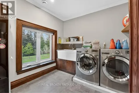 353 Sulphur Springs Road Hamilton ON L9G 4T7