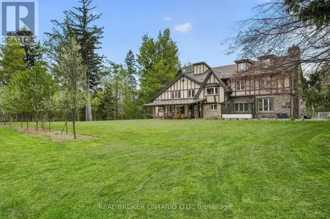 353 Sulphur Springs Road Hamilton ON L9G 4T7