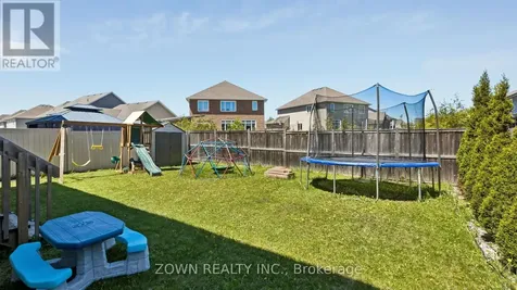 626 Sora Way Ottawa ON K1T 0N7