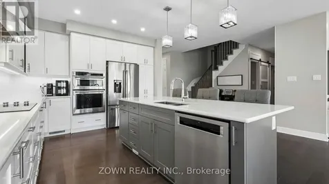 626 Sora Way Ottawa ON K1T 0N7