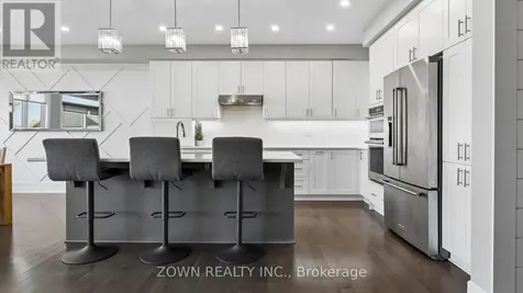 626 Sora Way Ottawa ON K1T 0N7