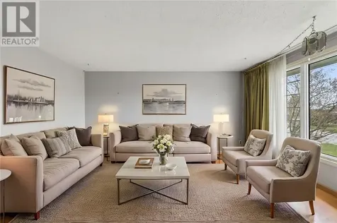 35 Falcon Crescent Chelmsford ON P0M 1L0