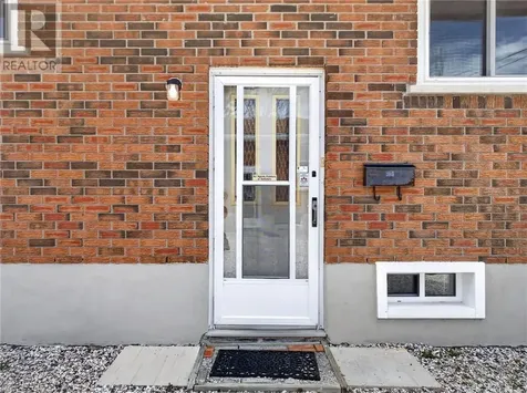 35 Falcon Crescent Chelmsford ON P0M 1L0