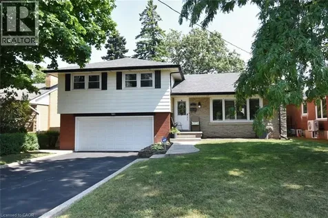 33 Burwell Avenue Stoney Creek ON L8G 3L8