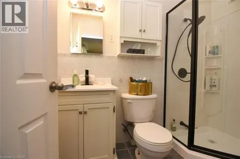 33 Burwell Avenue Stoney Creek ON L8G 3L8