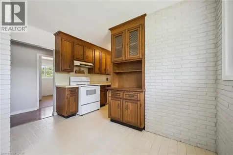 190 Vanier Drive Kitchener ON N2C 1J7