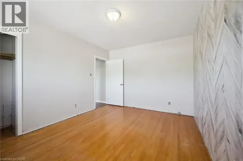 190 Vanier Drive Kitchener ON N2C 1J7
