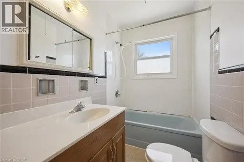 190 Vanier Drive Kitchener ON N2C 1J7