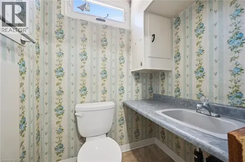 190 Vanier Drive Kitchener ON N2C 1J7