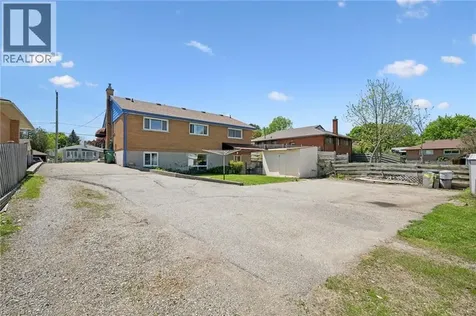 190 Vanier Drive Kitchener ON N2C 1J7