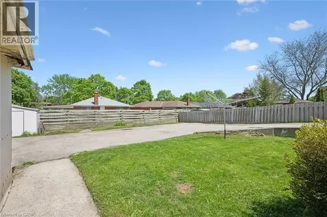 190 Vanier Drive Kitchener ON N2C 1J7