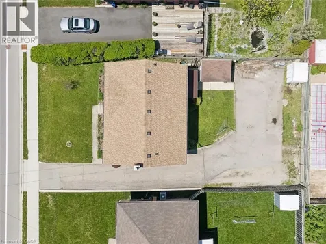 190 Vanier Drive Kitchener ON N2C 1J7