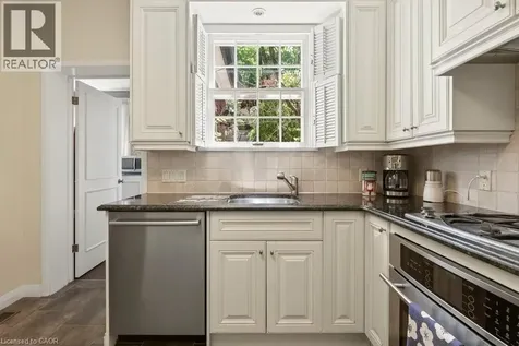 399 Hess Street South Hamilton ON L8P 3R2