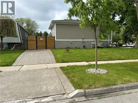 4258 Longmoor Avenue Burlington ON L7L 4Z9